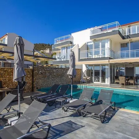 Villa Royal 1